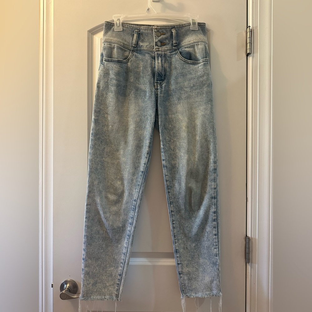 SO Women's Light Blue Straight Leg Jeans